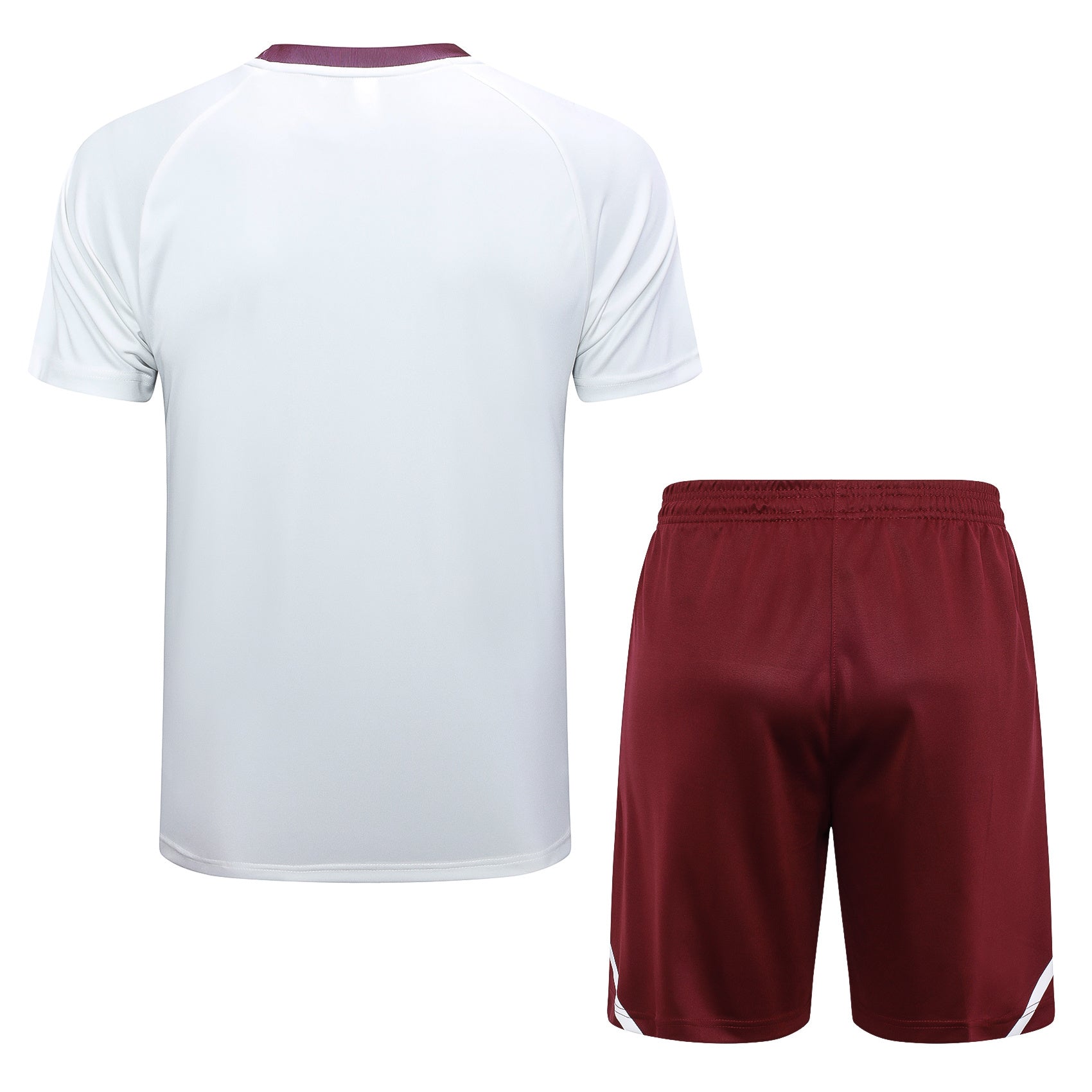 Flamengo white and burgundy training kit